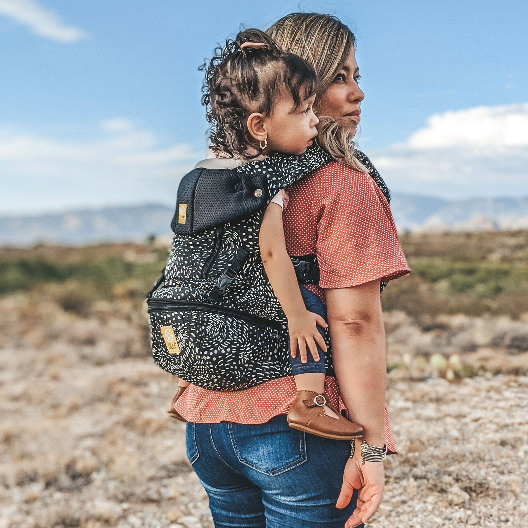 Sage Baby Carrier with Structured Seat Insert I1572