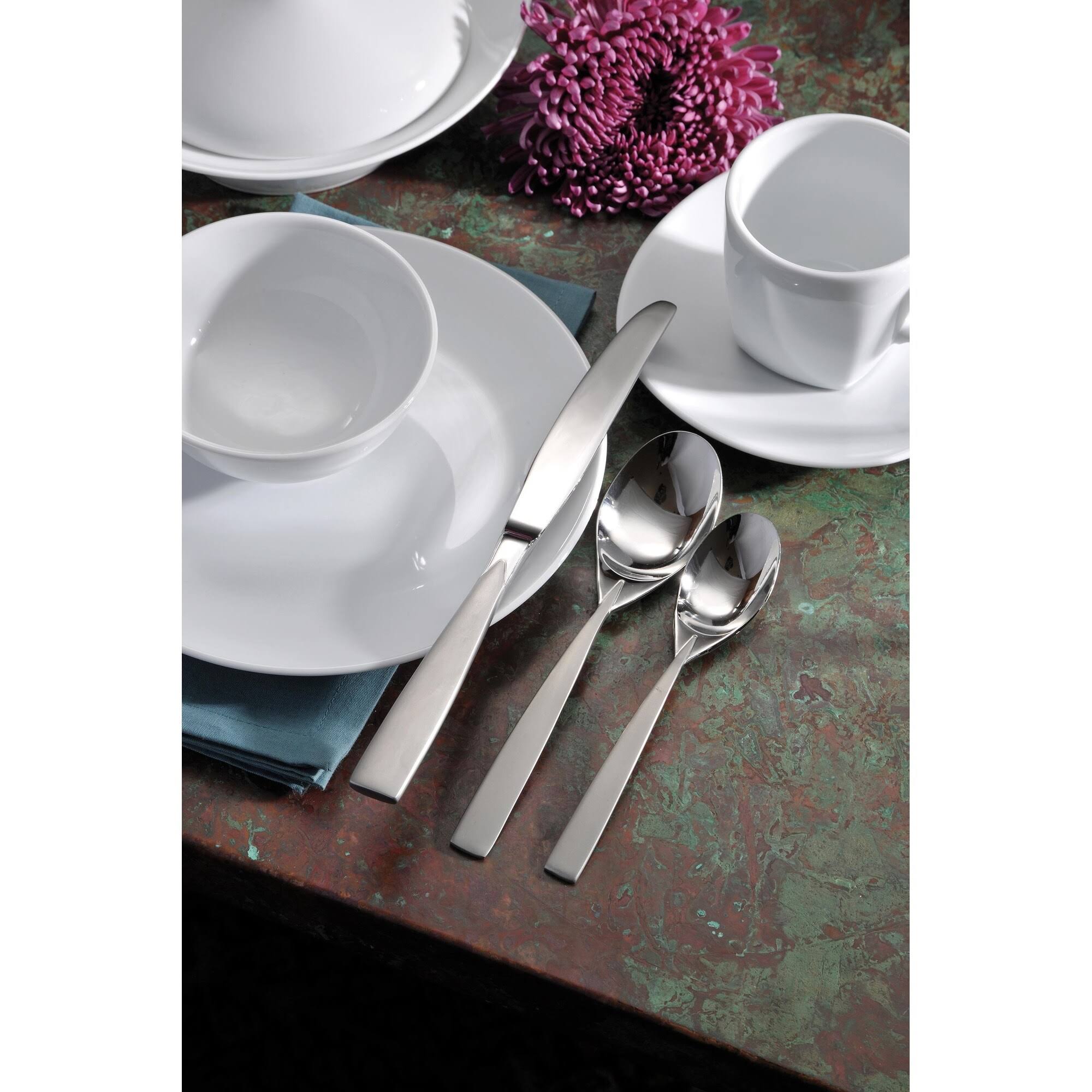 18/10 Stainless Steel Dinner Knives Set of 12 E444089