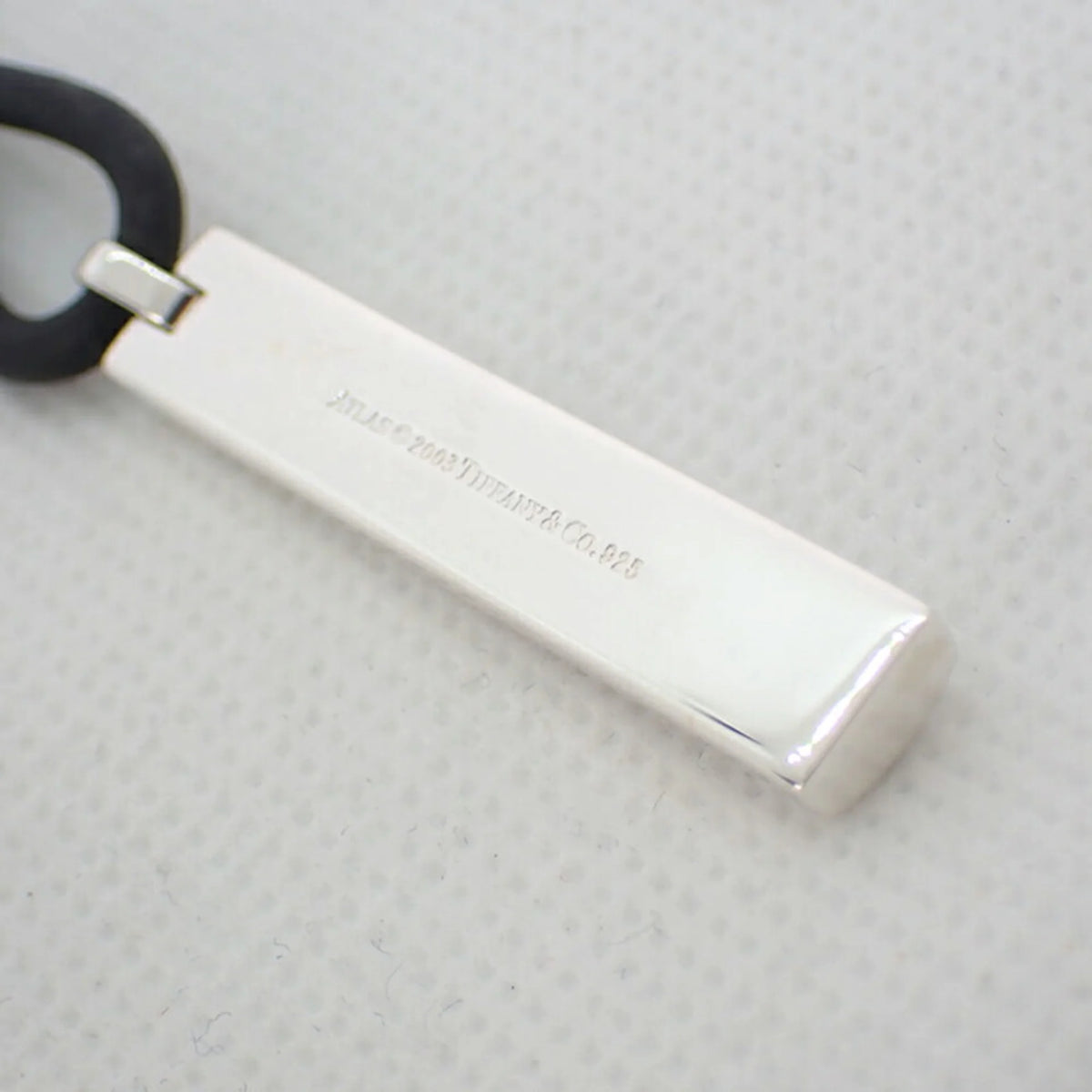 925 Rubber Atlas Bar Pendant B617