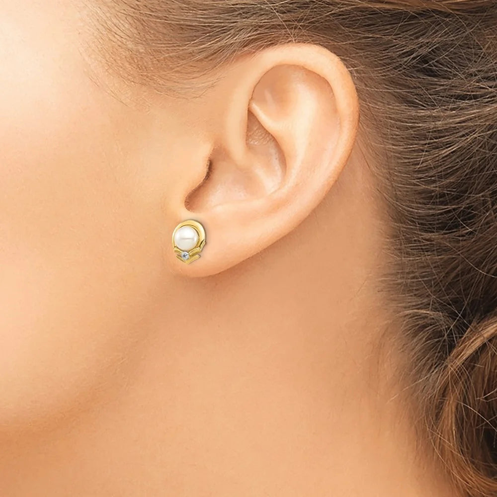 14k Yellow Gold Cultured Pearl Stud Earrings X71167