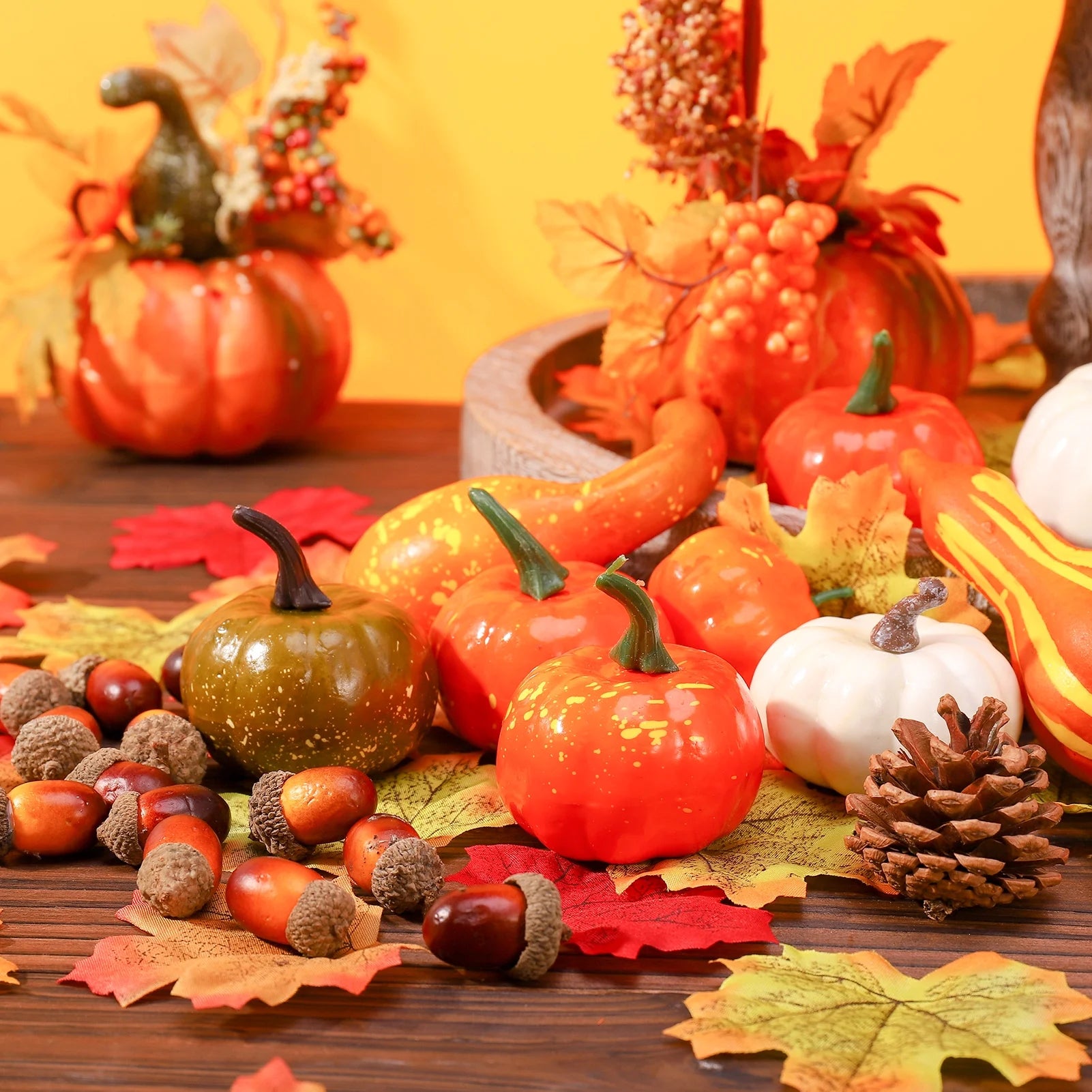 86 Pcs Christmas Artificial Pumpkins Home Decoration Set M833433