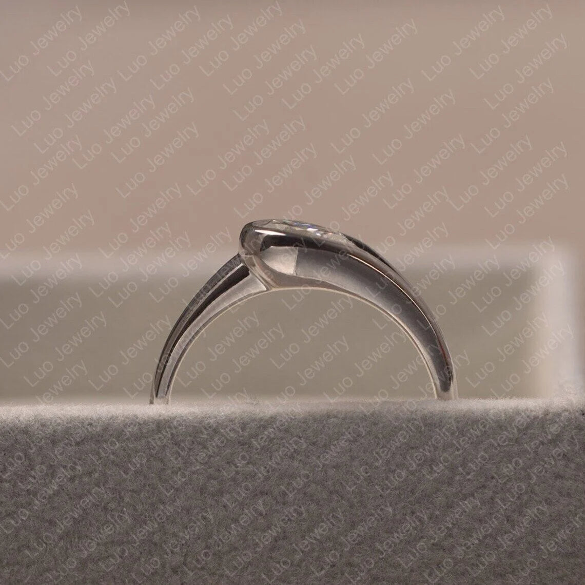 Oval Cut Solitaire Engagement Ring N616