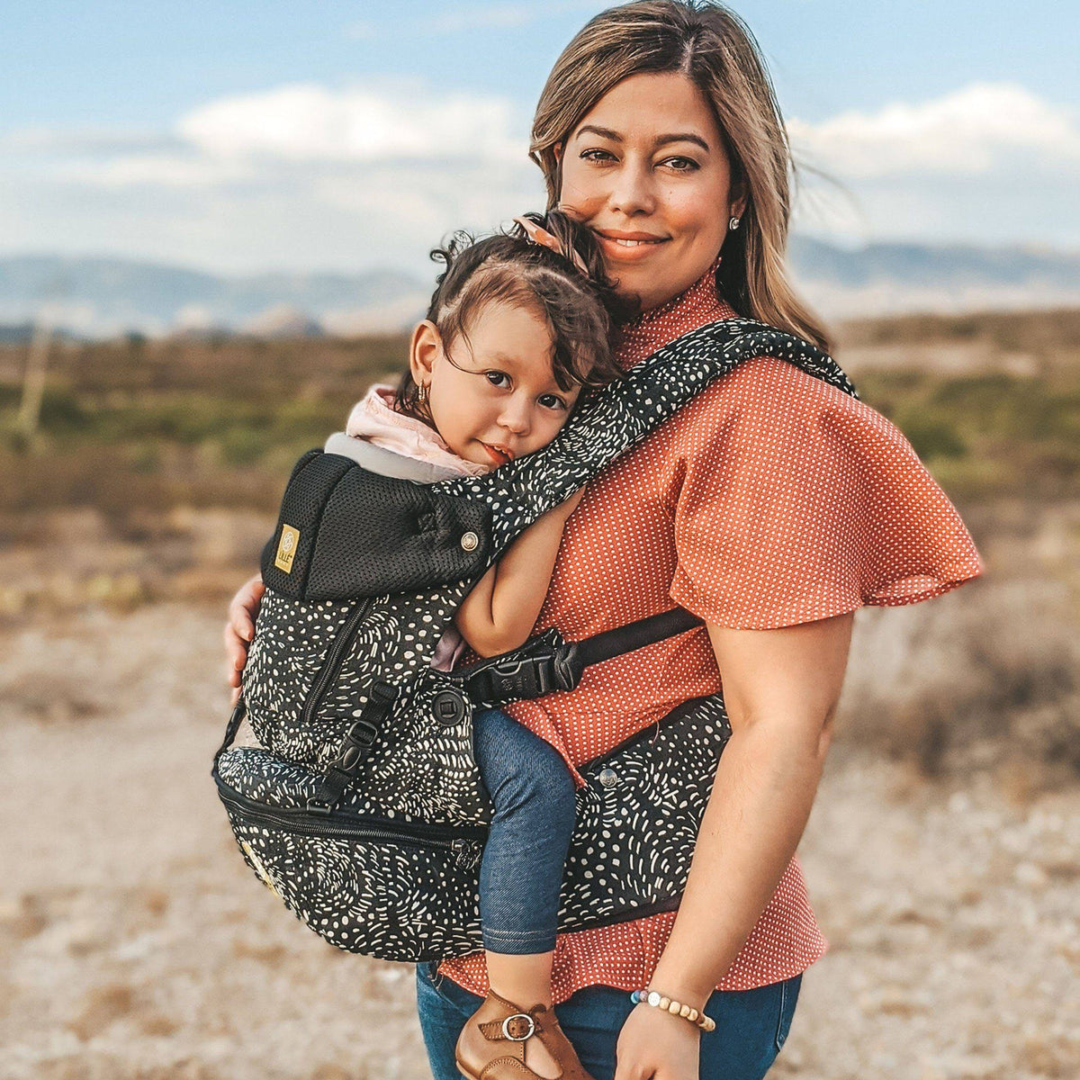 Sage Baby Carrier with Structured Seat Insert I1572