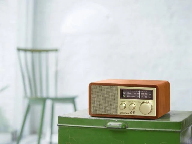 AM/FM Table Top Radio X537277