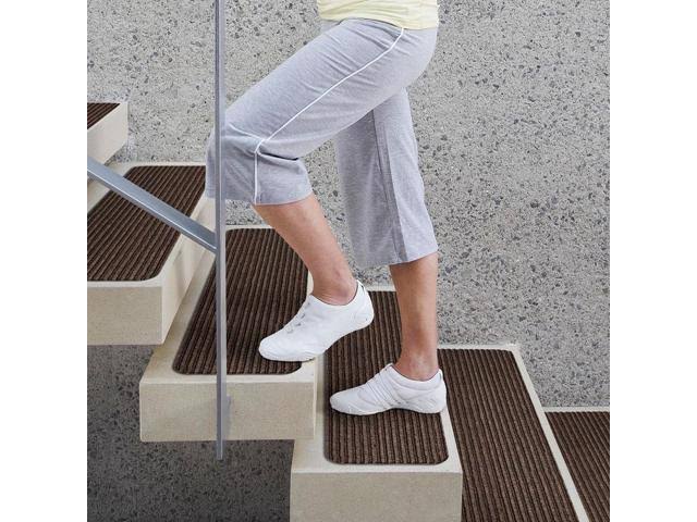 Set of 15 Skid-Resistant Carpet Stair Treads Bittersweet Brown 8 Inches x 23.5 Inches R428