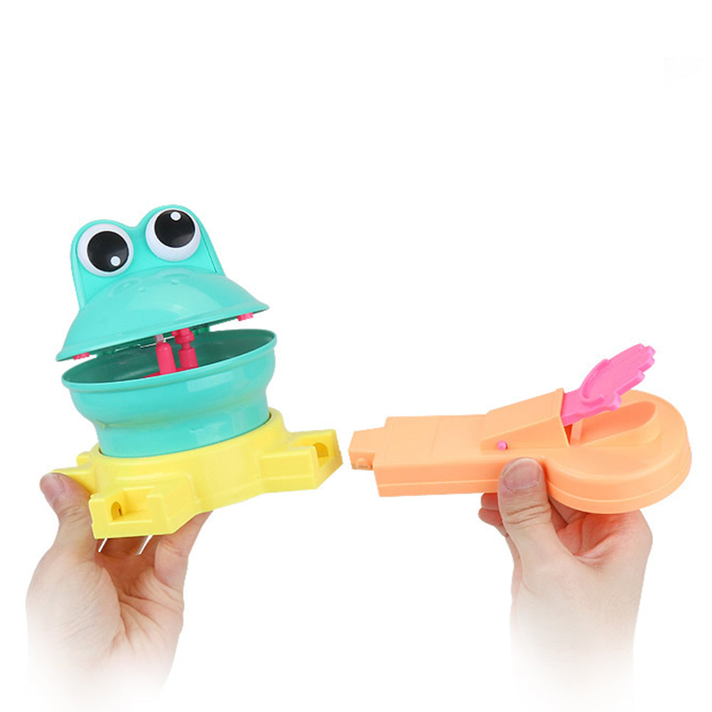 Eating Biscuits Toy J4641