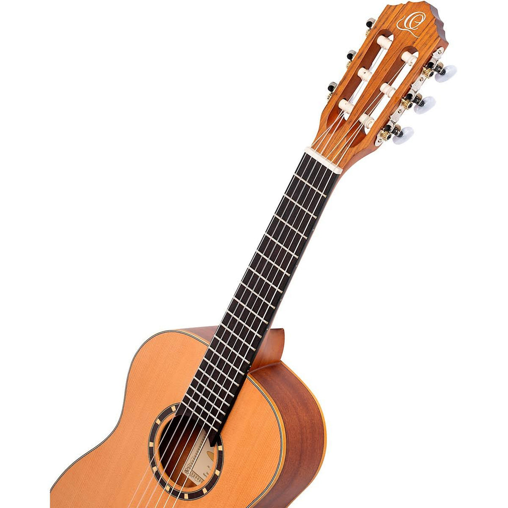 1/4 Size Classical Guitar D823089