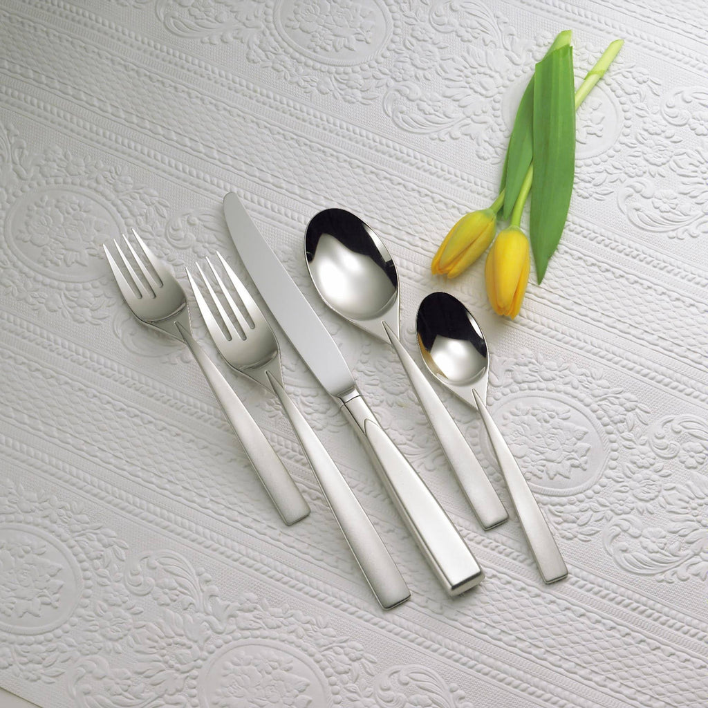 18/10 Stainless Steel Dinner Knives Set of 12 E444089
