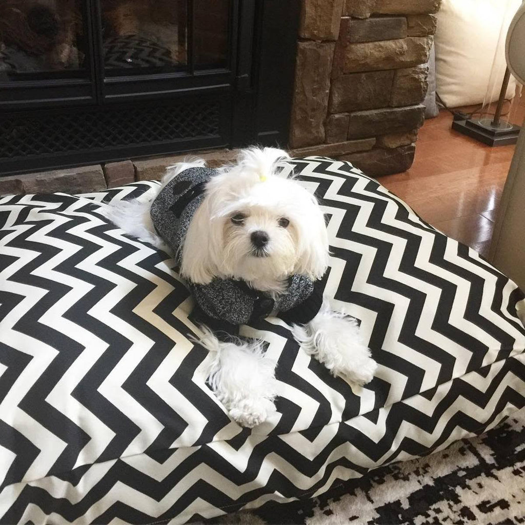 Black Extra Large Rectangle Dog Bed M872