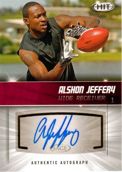 30 Packs Football Cards Y464161