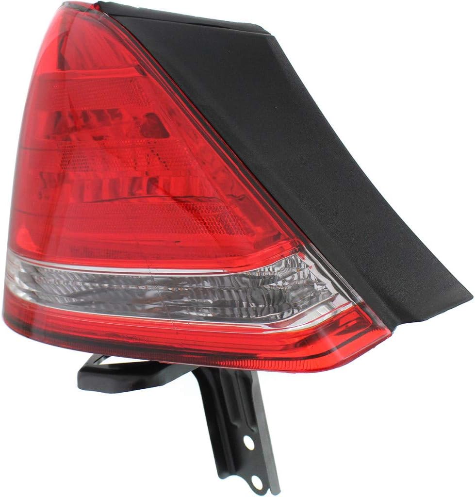 2005 2007 Toyota Avalon Tail Light Pair with Bulbs U386